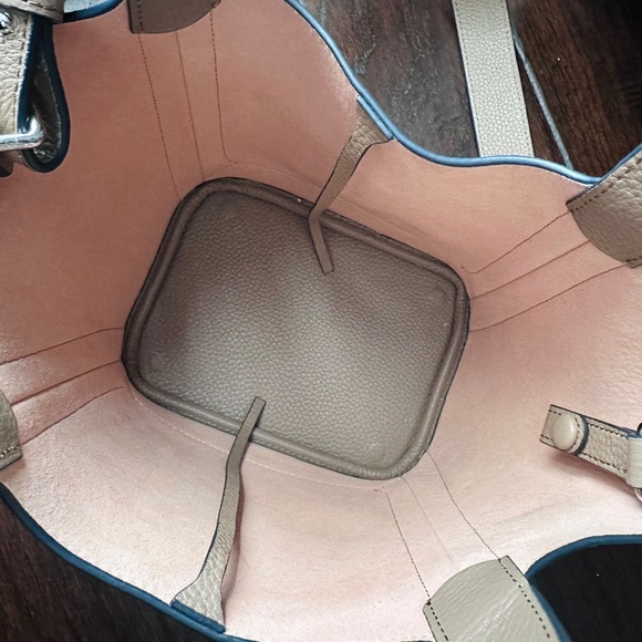 The Horse Alexie Tote - Picture 2 of 6